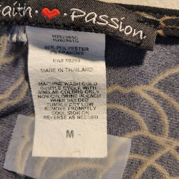 "Faith Passion" Woman's dress Size: medium black/tan outline Pre-owned - Picture 7 of 8